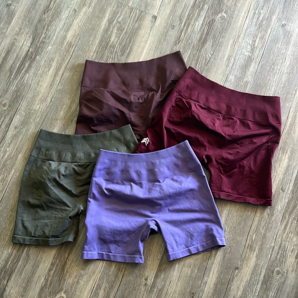 Butt Scrunch Workout Short Bundle, Various Brands SZ Medium